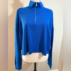 Calvin Klein royal blue crop waffle sweatshirt SZ LG